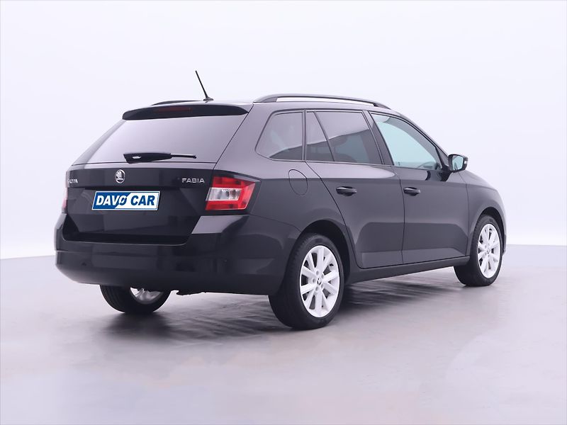 Škoda Fabia 1.2 TSI 81kW CZ Style - fotka 7 z 31