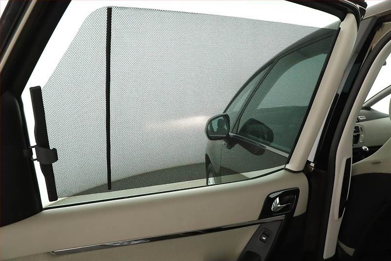 Citroën C4 Picasso (2013) 1.6 HDi, Tempomat - fotka 10 z 16