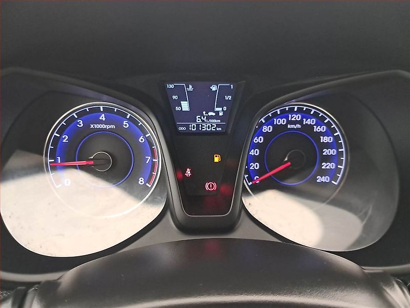 Hyundai ix20 (2017) 1.4 CVVT, Serv.kniha - fotka 11 z 17