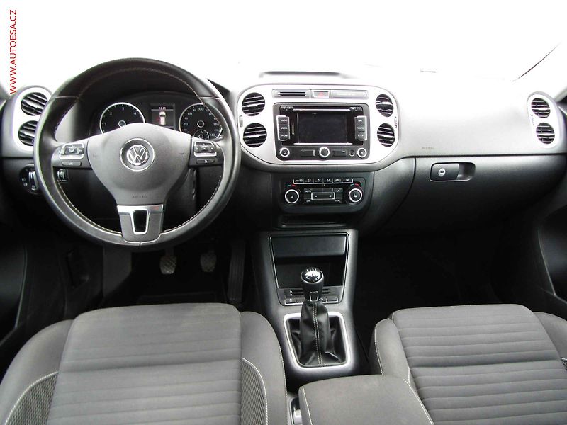 Volkswagen Tiguan (2014) 2.0 TDi 4x4, servis.kniha, AC - fotka 8 z 23