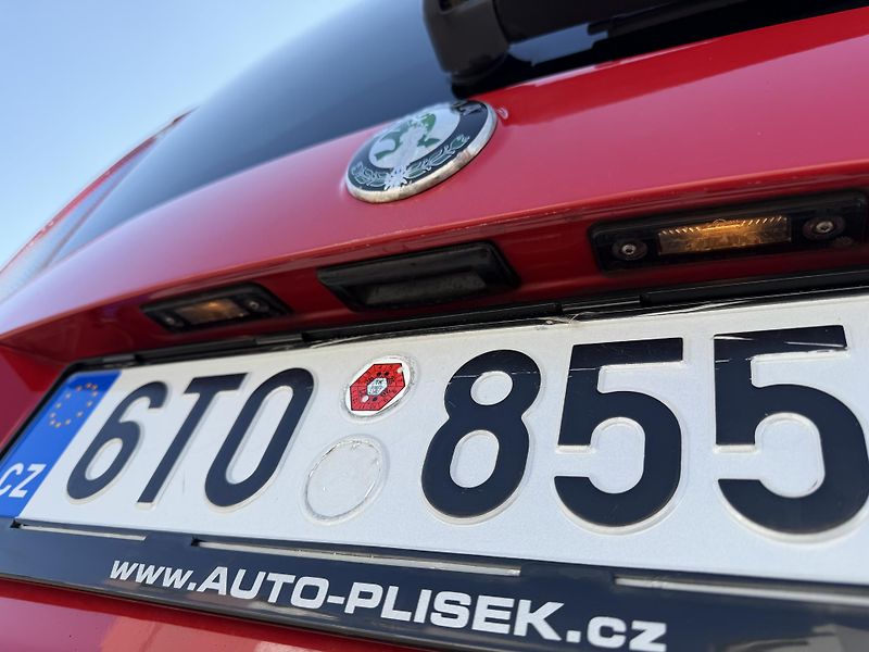 Škoda Roomster 1,4i 16V/63kW - KLIMA,ABS - fotka 51 z 59