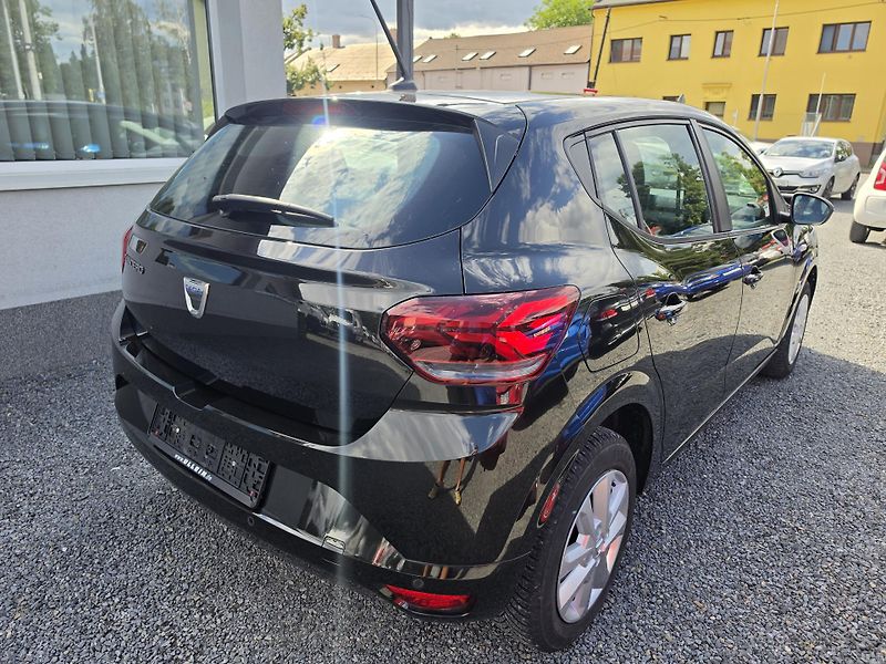 Dacia Sandero 1.0 67kw Kei Navi Kamera 6tiR - fotka 4 z 19
