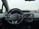 Toyota Yaris 1,5 Hybrid, Digi Klima, servis - náhled 19