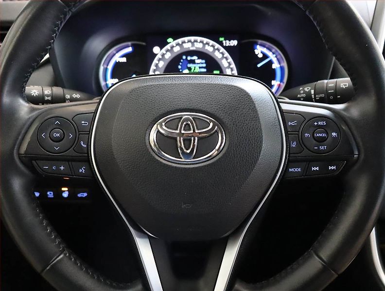 Toyota RAV4 (2021) 2.5 Hybrid - fotka 21 z 30