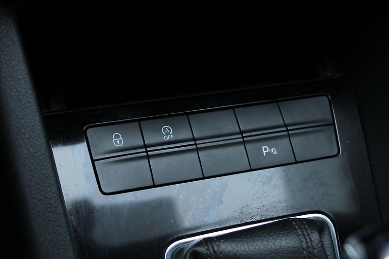 Škoda Octavia 2.0TDI 110kW DSG STYLE ČR - fotka 24 z 26