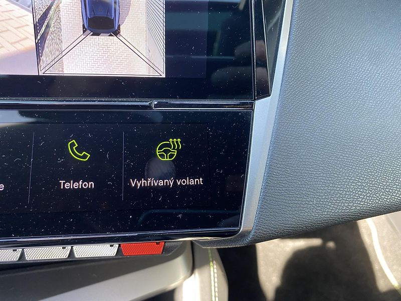 Peugeot 408 GT - Hybrid 145 e-DCS6 - fotka 20 z 42