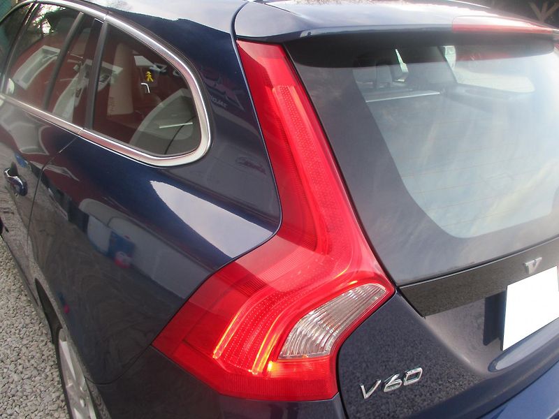 Volvo V60 D5 AWD Polestar - fotka 37 z 39
