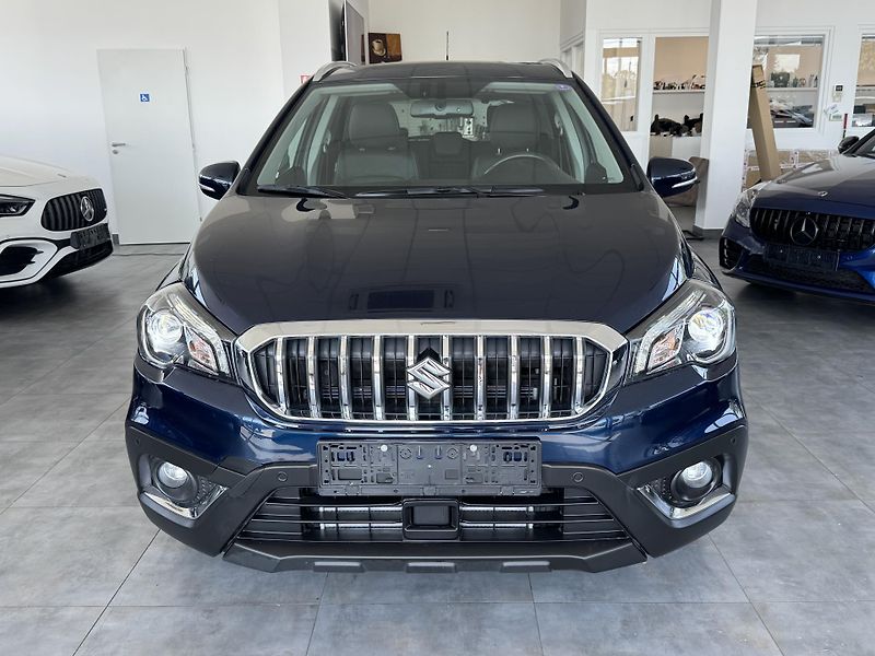 Suzuki SX4 S-Cross (2018) 1,4T 4x4 PizSulai Navigace  - fotka 2 z 33