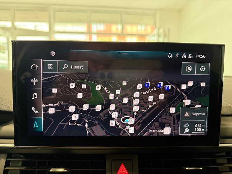 Audi A4 Allroad (2023) 3.0 TDI Quattro 210 kW - fotka 16 z 31