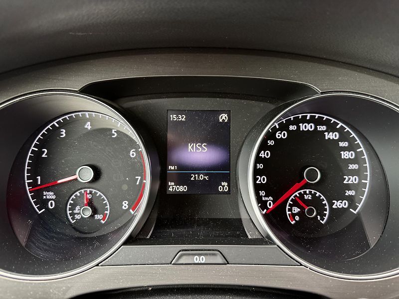 Volkswagen Golf Sportsvan 1,2 TSI Allstar - fotka 30 z 43