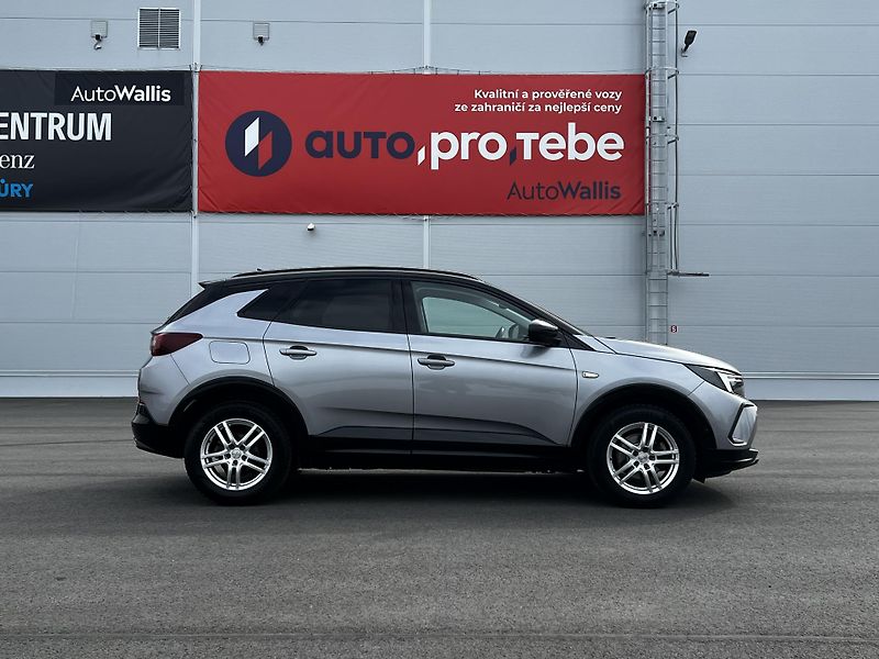 Opel Grandland 1.5CDTi 96kW GS-Line 1.Maj DPH - fotka 3 z 24