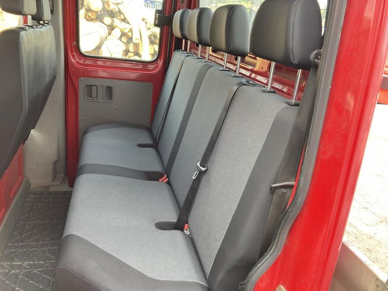 Volkswagen Crafter (2015) 2.0TDI 7MÍST SKLOPKA 1MAJ ČR ! - fotka 13 z 23