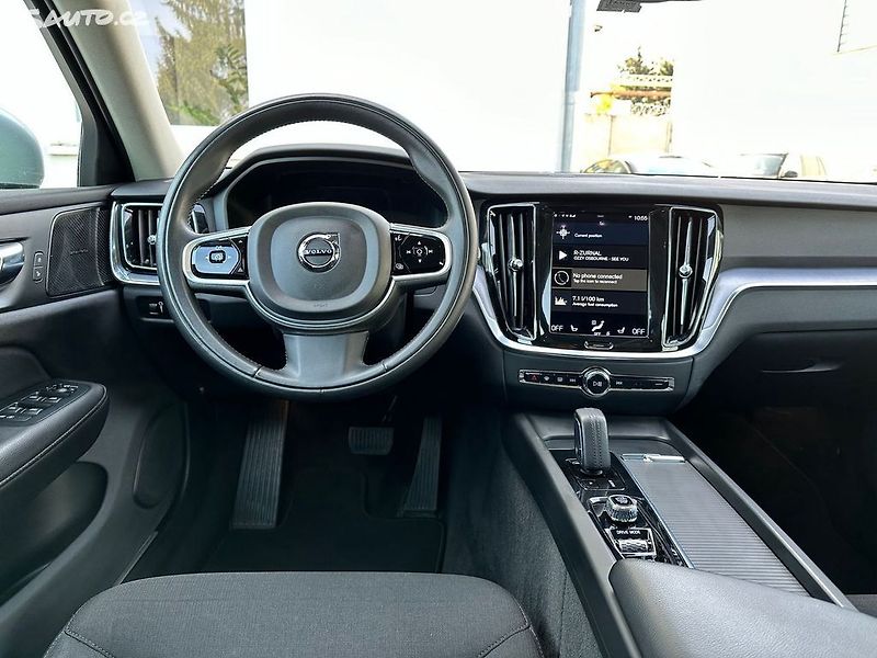 Volvo V60 CC/B4/AWD/NezT/TZ/H&K/Skladem - fotka 10 z 17