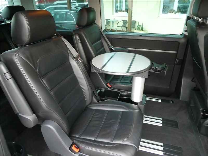 Volkswagen Multivan 2,0 TDi 150kW DSG GenerationSi - fotka 24 z 57