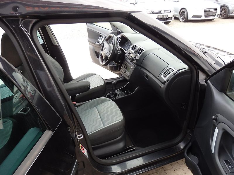 Škoda Roomster 1.4 16V DIGI. KLIMA, LPG - fotka 11 z 15