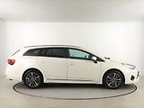 Toyota Avensis (2015) 2.0 D-4D, Navi, Tempomat - náhled 6