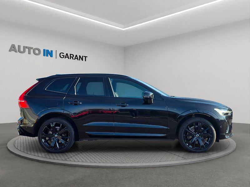 Volvo XC60 (2024) BE ULTIMATE, vzduch. pod., taž - fotka 7 z 27