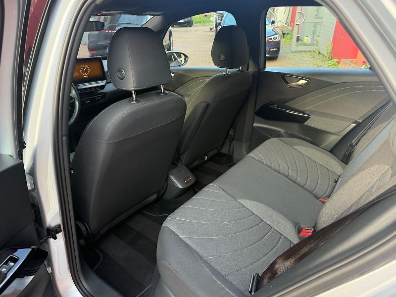 Volkswagen ID.3 (2023) Pro,62kWh,ACC,LED,Facelift2024 - fotka 16 z 21