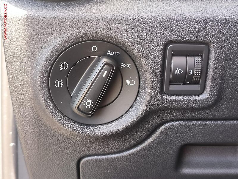 Škoda Fabia (2023) 1.0 TSi, Style, navi - fotka 22 z 25