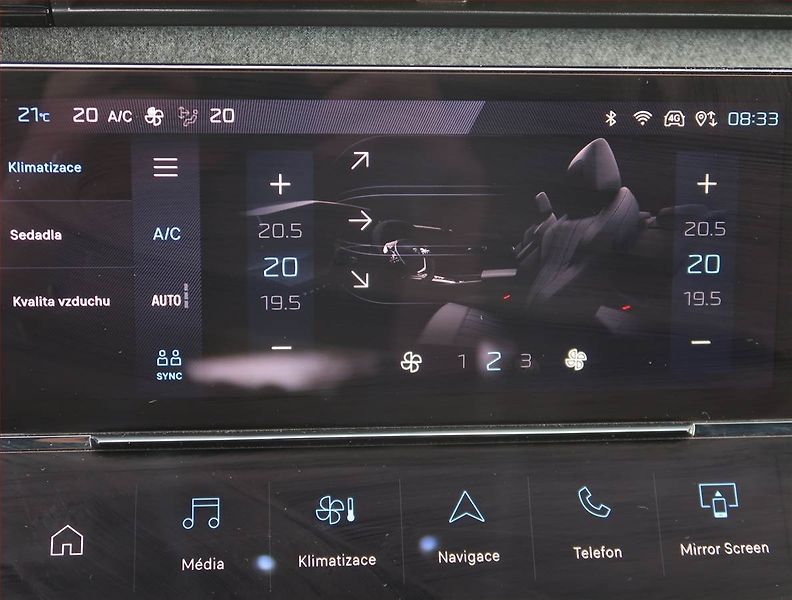 Peugeot 308 (2022) 1.2 PureTech, Serv.kniha, Kůže - fotka 21 z 23