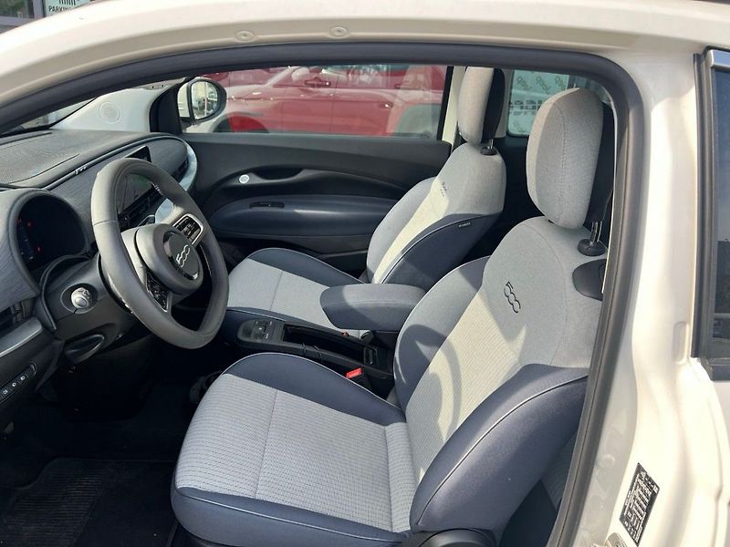 Fiat 500e ICON HB 42KWH - skladem - fotka 5 z 9