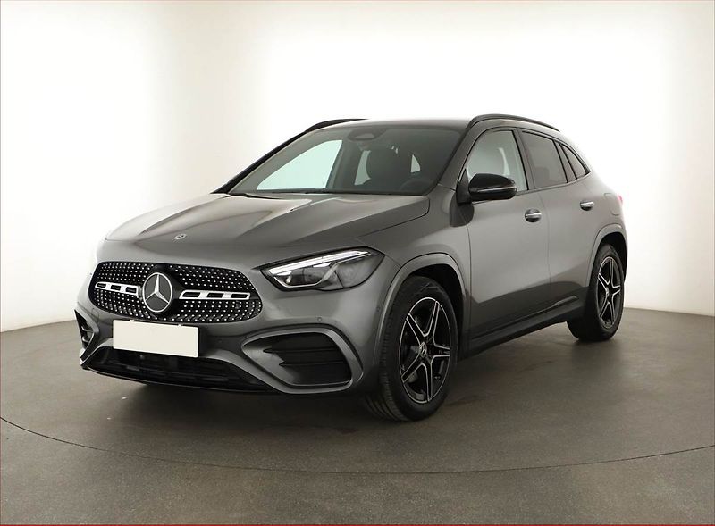 Mercedes-Benz GLA (2025) 200 d 4MATIC - fotka 2 z 19