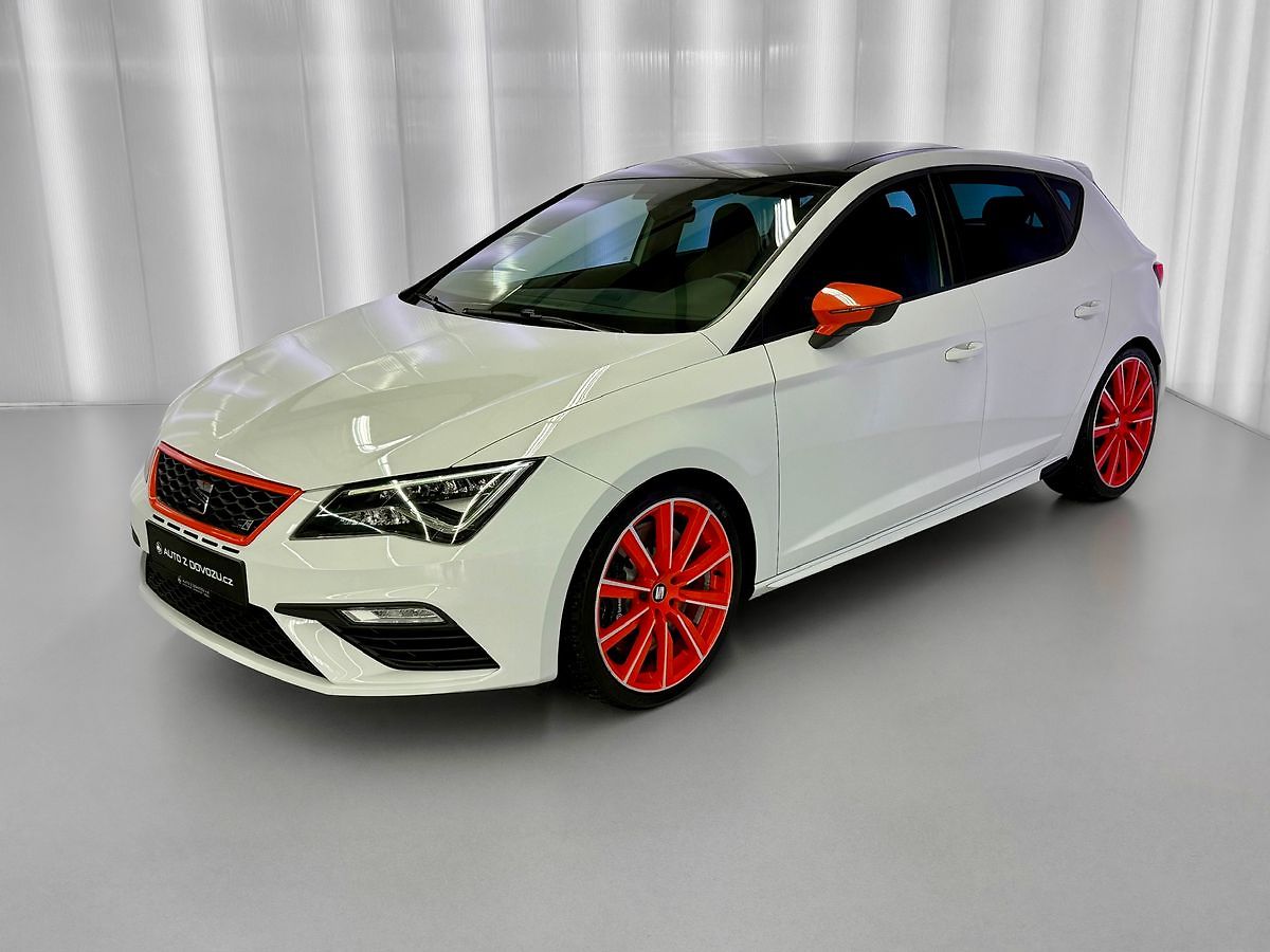 Seat Leon Cupra 300 2.0 TSI, 221 kW / 30