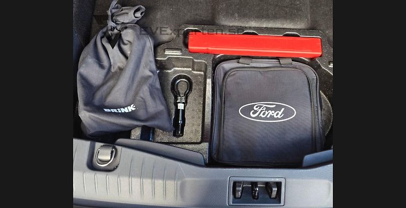 Ford Mustang Mach-E Long Range 360 kamera Tažné  - fotka 13 z 29
