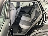 Volkswagen ID.4 150kW / SoH 95.0%  ZAMLUVENO - náhled 34