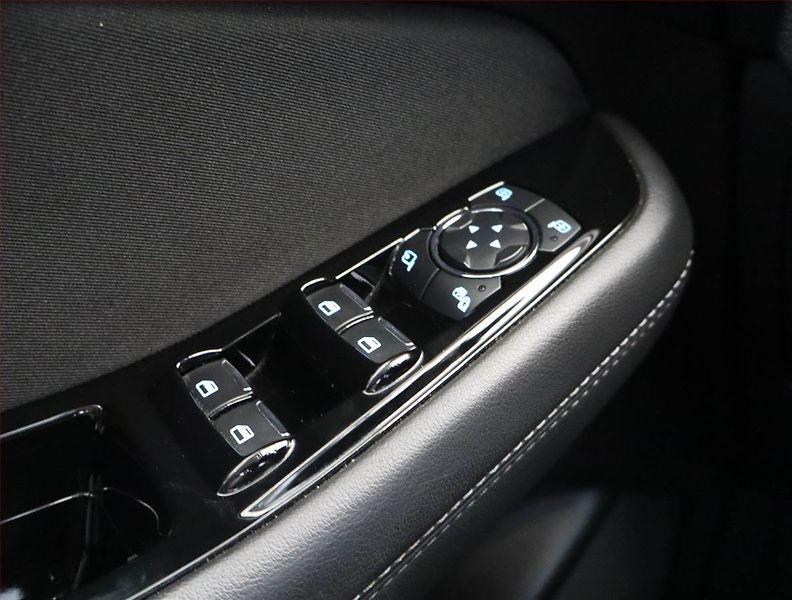 Ford Galaxy (2019) 2.0 EcoBlue, Automat, 7 míst - fotka 20 z 24