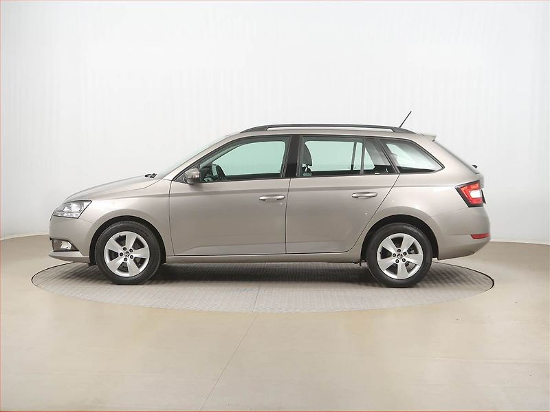 Škoda Fabia (2018) 1.0 TSI, ČR,1.maj, Tempomat - fotka 3 z 15