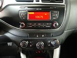 Kia Ceed (2014) 1.4 CVVT, ČR, AC, temp - náhled 14