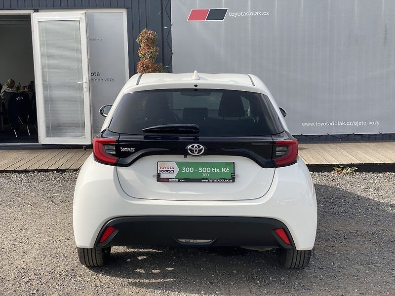Toyota Yaris 1.5i, ČR, Style Tech, automat - fotka 6 z 17