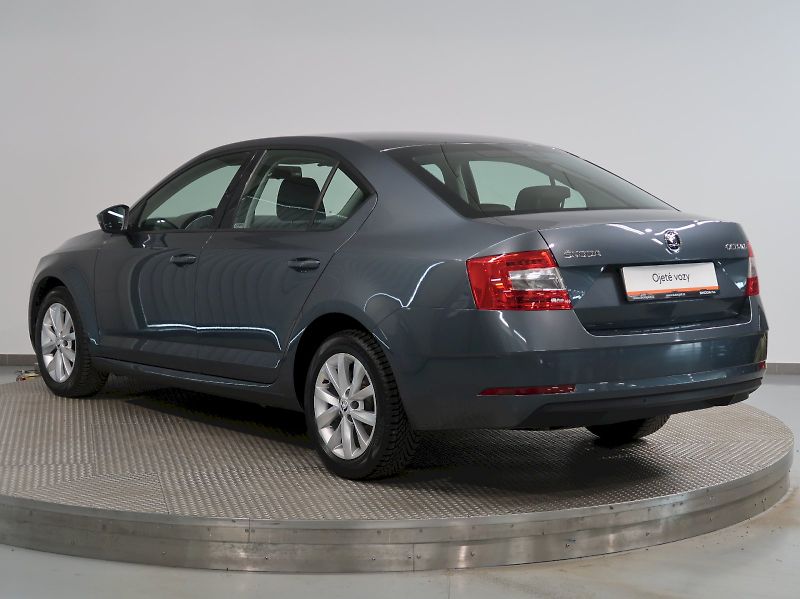 Škoda Octavia (2018) AMBITION 1.6TDI 85KW DSG - fotka 7 z 30