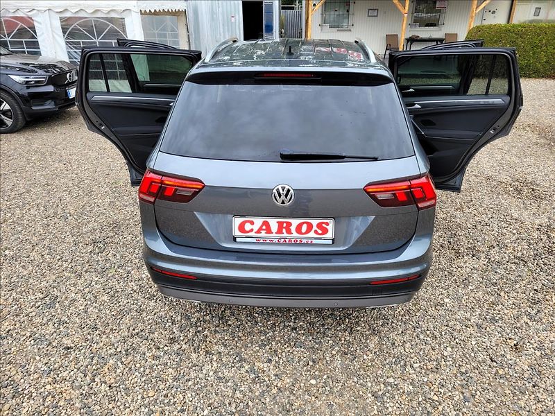 Volkswagen Tiguan Allspace 1,5 Tsi,dsg,navi,klima,výhřev - fotka 42 z 48