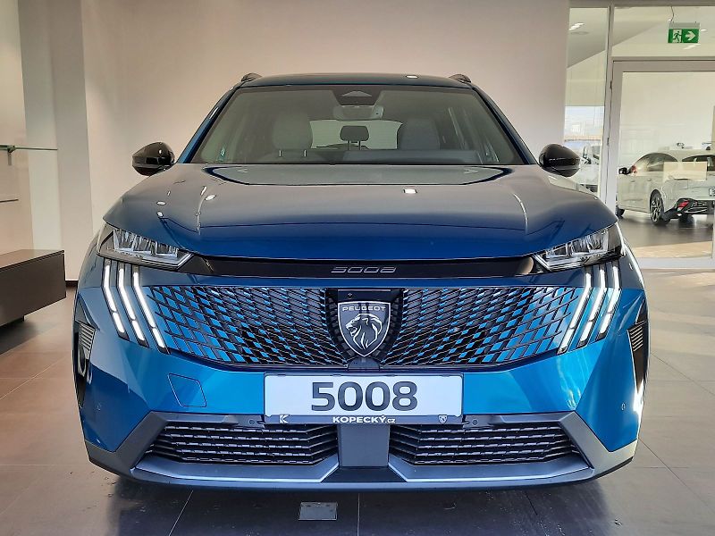 Peugeot 5008 (2025) ALLURE Hybrid 145 e-DCS6 - fotka 2 z 15