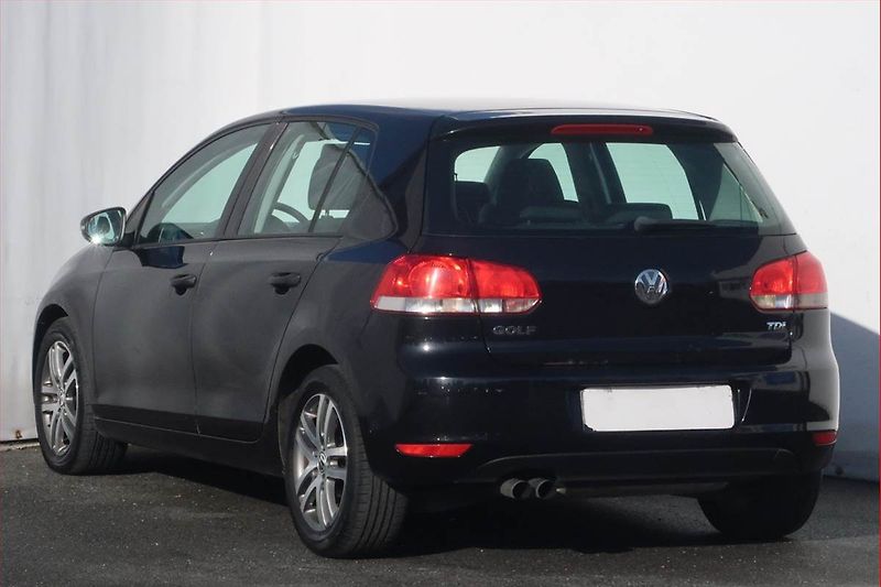 Volkswagen Golf (2009) 2.0 TDI, Serv.kniha, po STK - fotka 4 z 16