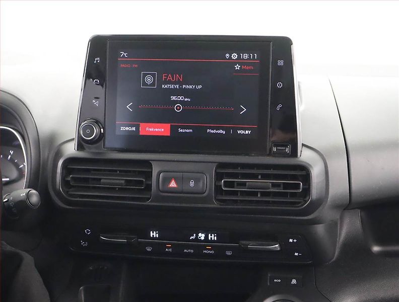 Citroën Berlingo (2019) Shine 1.5 BlueHDi, 5Míst, ČR - fotka 12 z 20