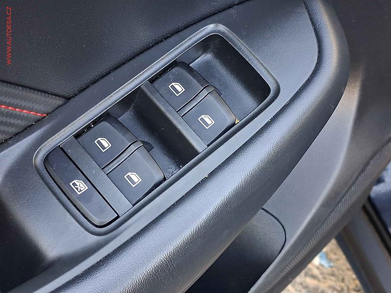 MG ZS (2023) 1.0T-GDi, LED, navi, kamera - fotka 11 z 19