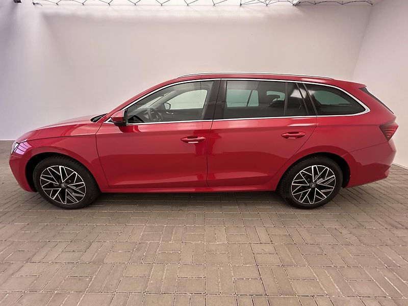 Škoda Octavia 1.5 TSI Top selection - fotka 3 z 24