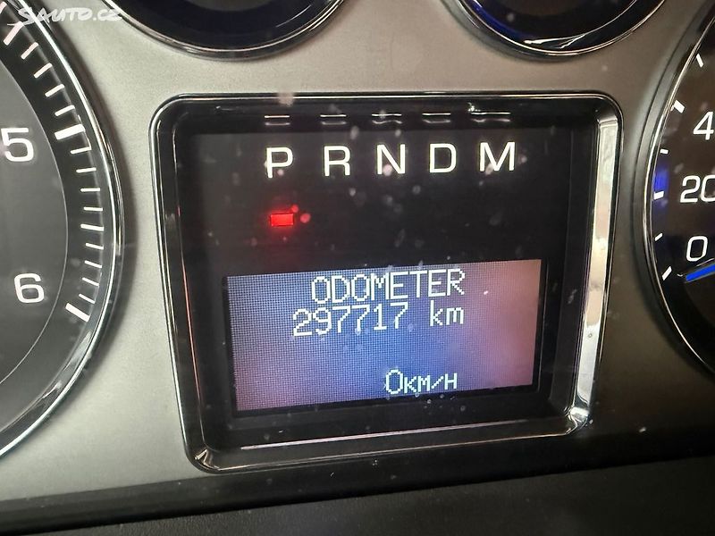 Cadillac Escalade (2007) V8 6.2i+LPG 301kw Původ ČR DPH - fotka 21 z 25