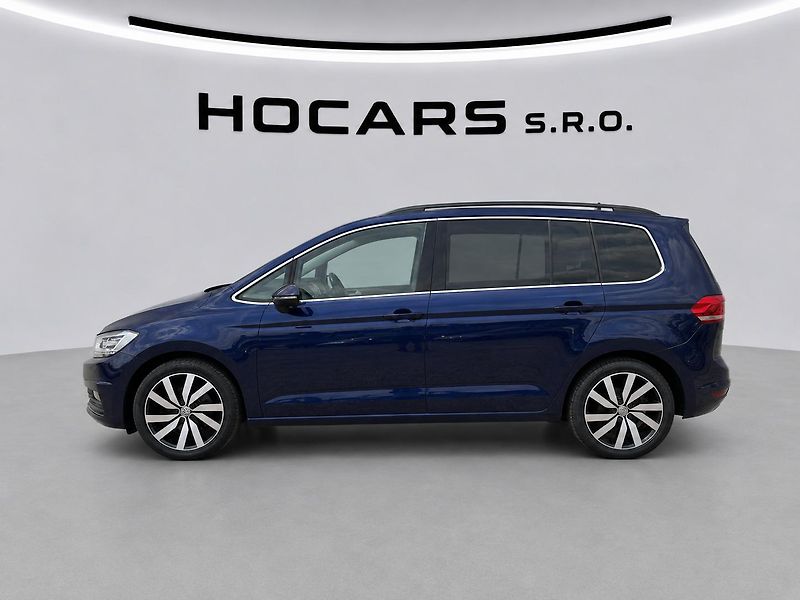 Volkswagen Touran (2020) 1.5TSI*DSG*7MÍST*TZ*HIGHLINE - fotka 2 z 50
