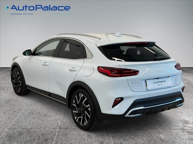 Kia XCeed 1,5 T-GDI ZÁRUKA MHEV AT TOP - fotka 6 z 18
