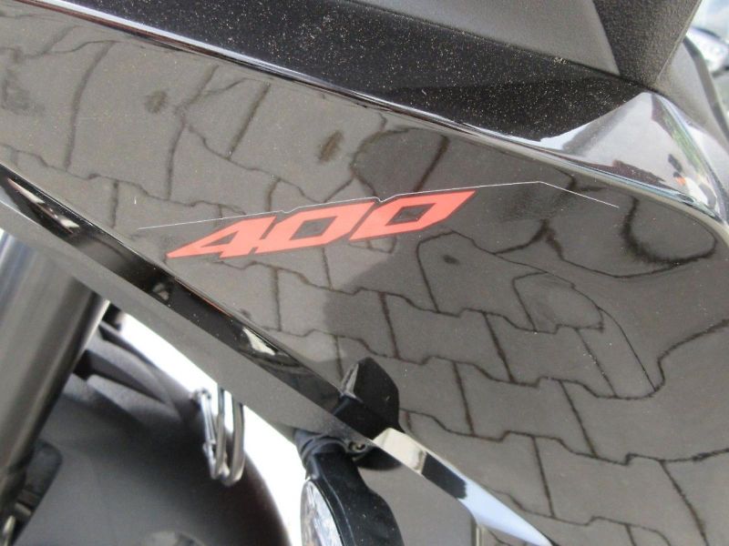Aprilia (2026) SR GT 400 - fotka 6 z 13