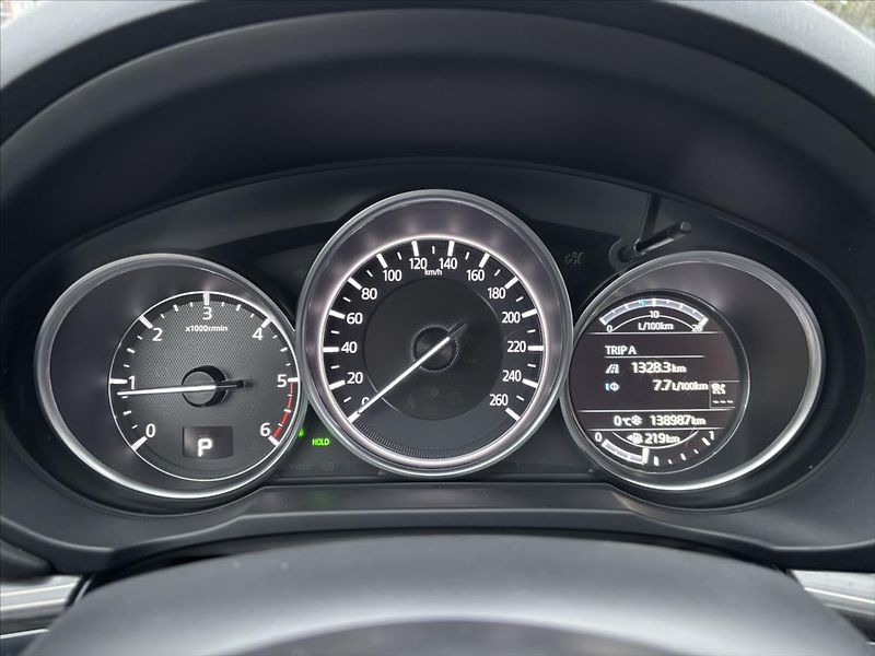 Mazda CX-5 2,2 4x4 AT Revolution Top KŮŽE - fotka 48 z 48