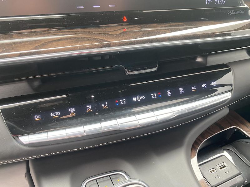 Cadillac Escalade 6.2i V8 430PS FULL 46TKM LPG!! - fotka 161 z 168