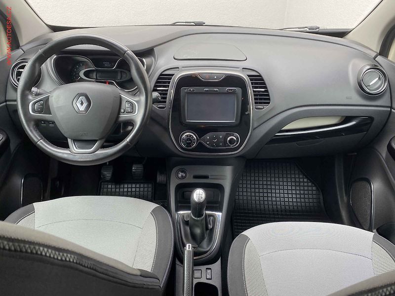 Renault Captur (2016) 0.9 TCe, ČR, AC, tempo, park - fotka 8 z 16