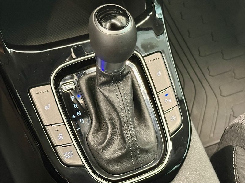 Hyundai i30 1,0 T-GDI SMART CLIMATE ZÁRUKA - fotka 14 z 17