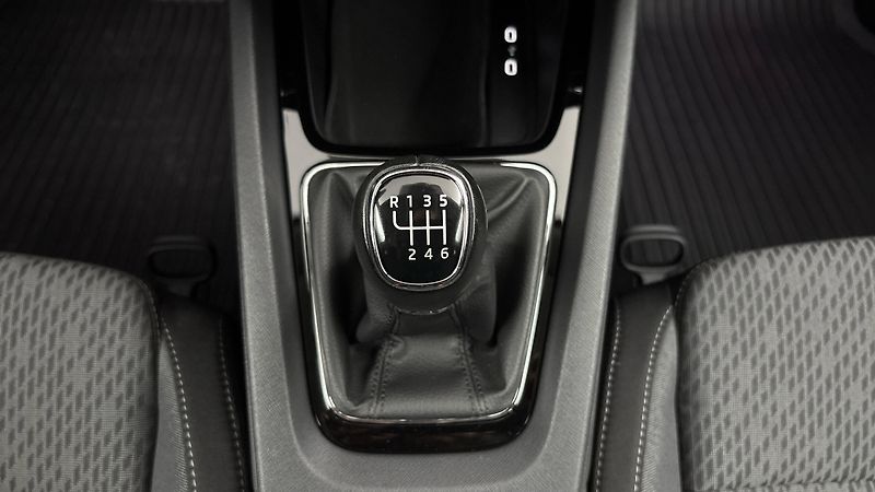 Škoda Octavia 1.0 TSI Style - fotka 23 z 26