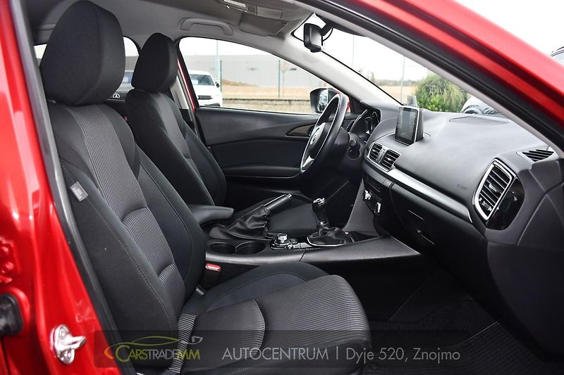 Mazda 3 2,0 SkyActiv 2xkola - fotka 16 z 49